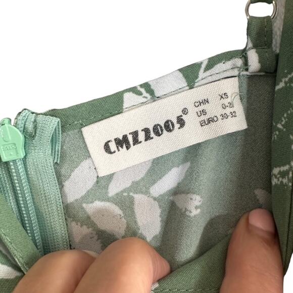 CMZ2005 Green Floral Sleeveless V-Neck Stretch Long Maxi Dress Women Sz XS - Picture 7 of 10